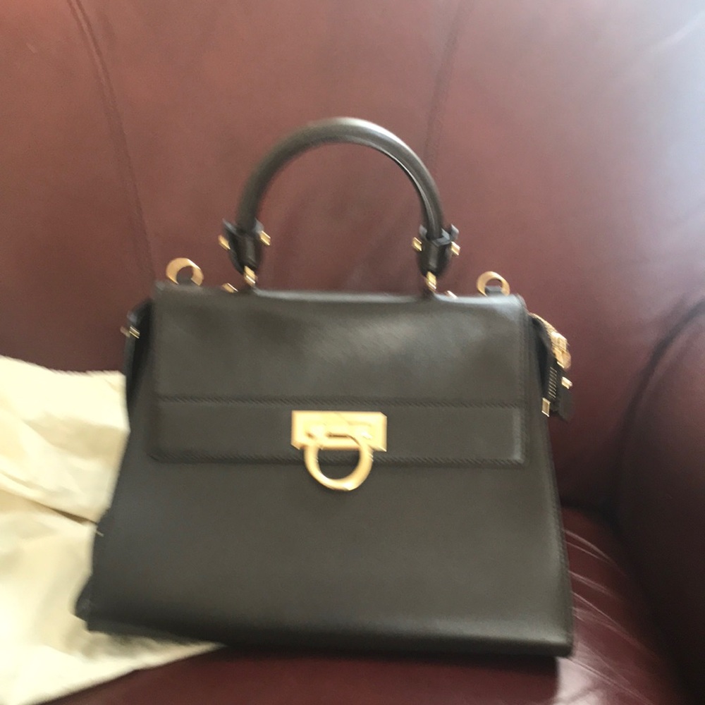 Salvatore Ferragamo-Authentic